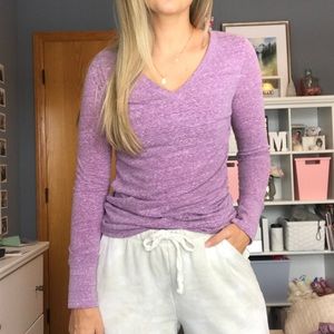 Long Sleeve Heathered Light Purple V-neck Shirt
